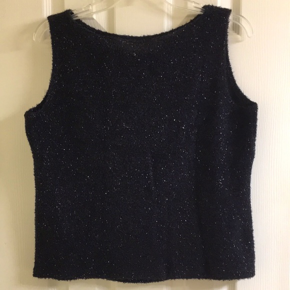 AGB blouse size large - Picture 2 of 4